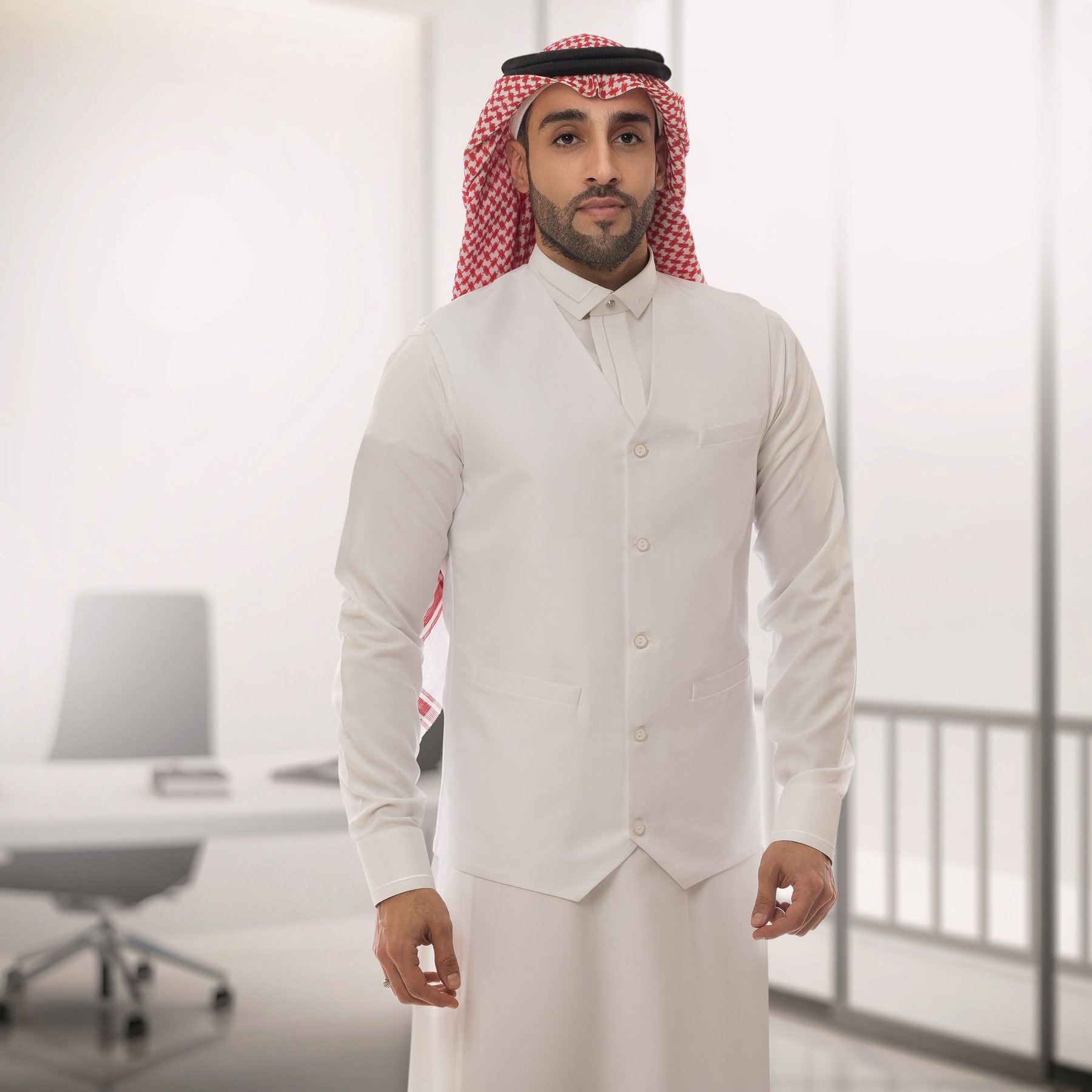 تصوير الأزياء والبورتريه — كادر 14 — معاذ جميل، جدة