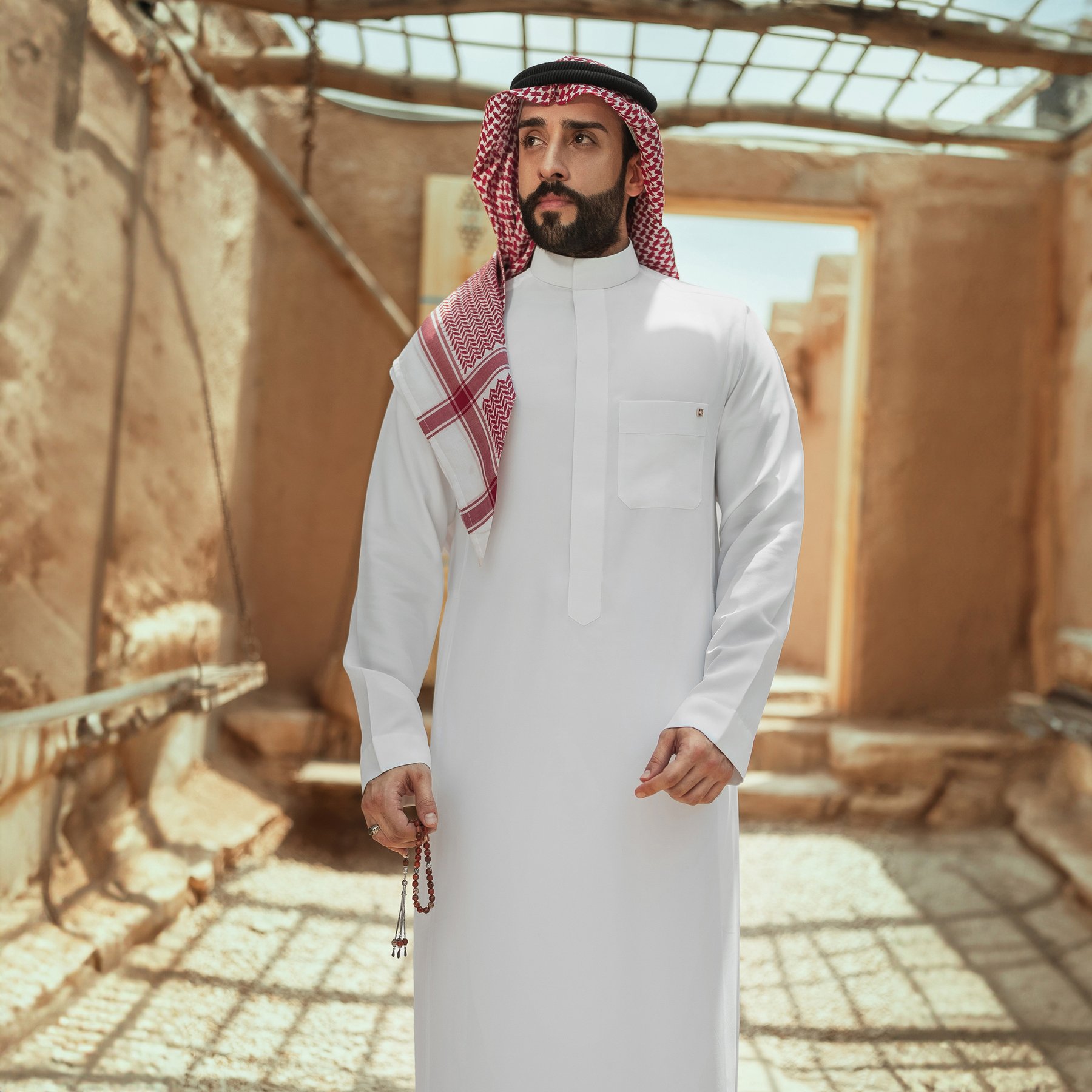 تصوير الأزياء والبورتريه — كادر 44 — معاذ جميل، جدة